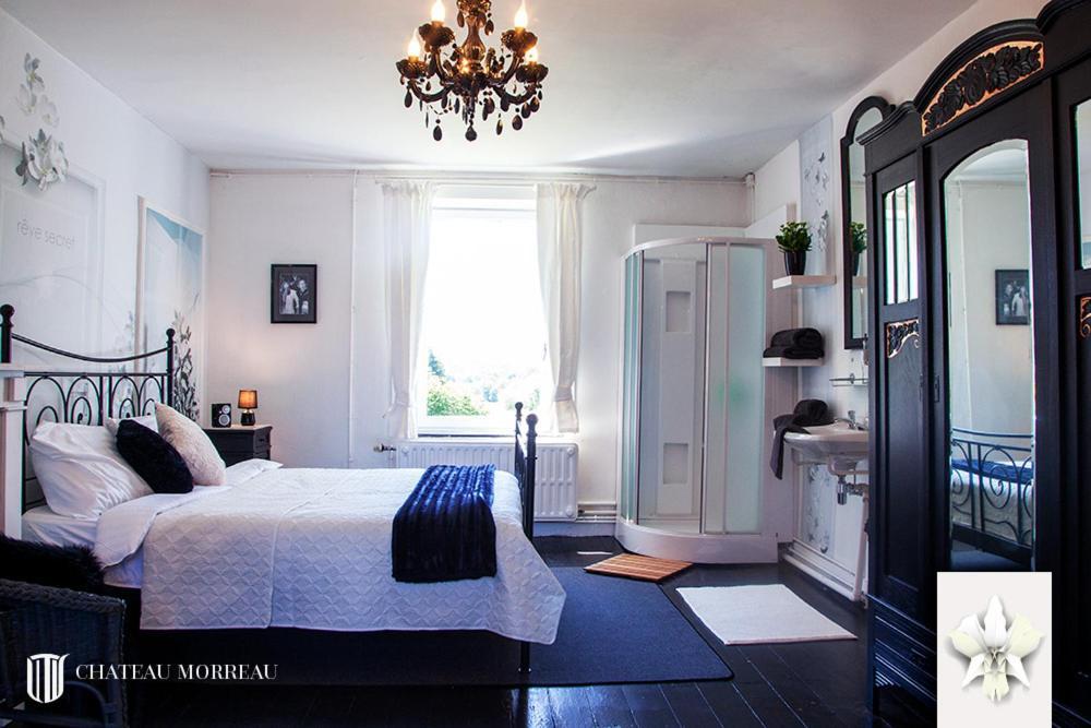 La maison des papillon Daverdisse Extérieur photo